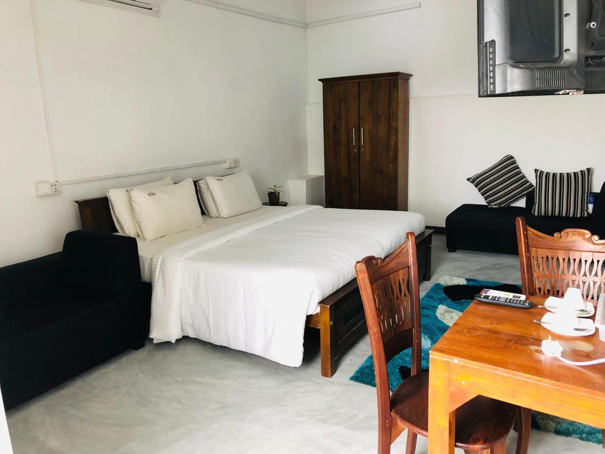 Hotel Centhara Beach Weligama Extérieur photo